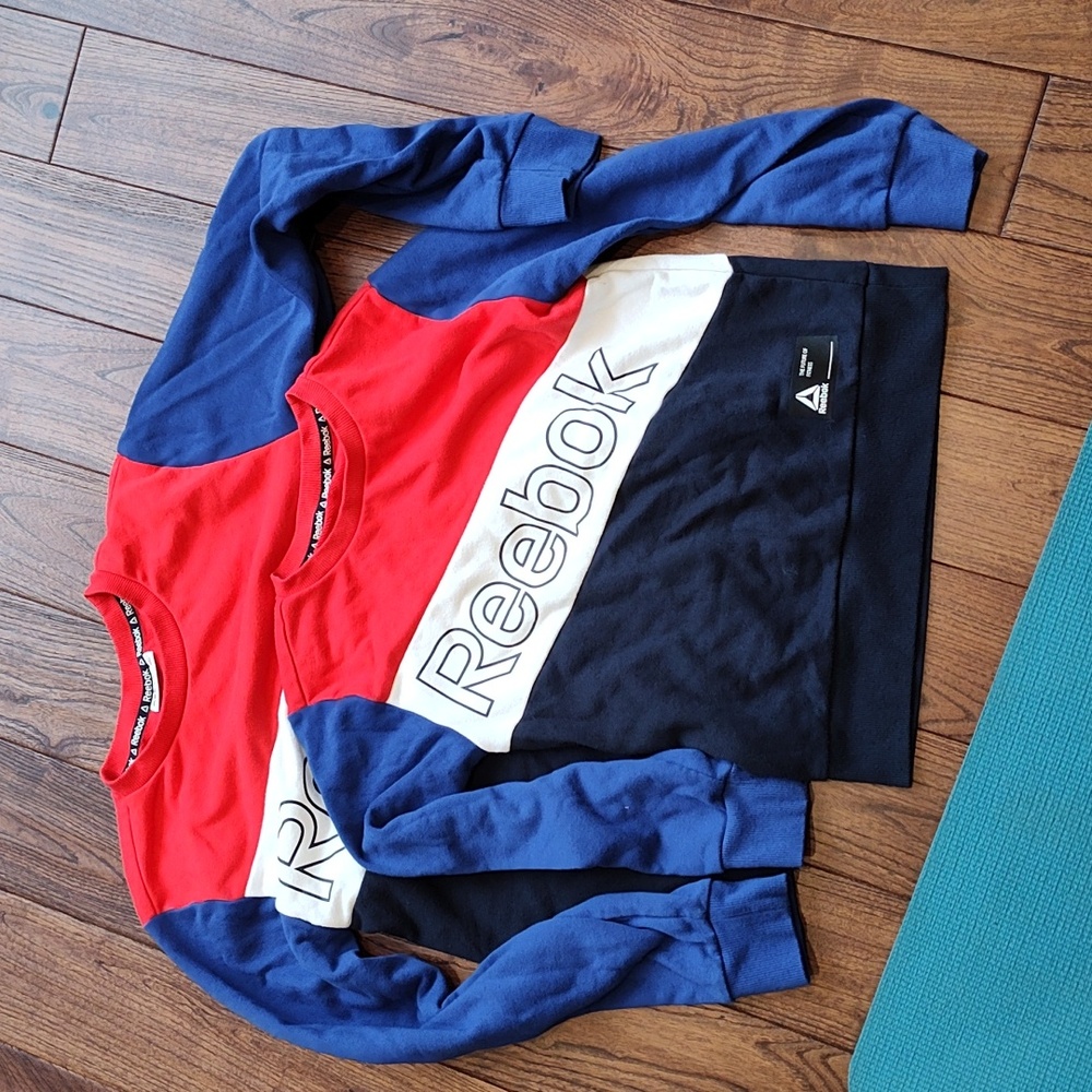 Boys sweatshirt Reebok lot of 2